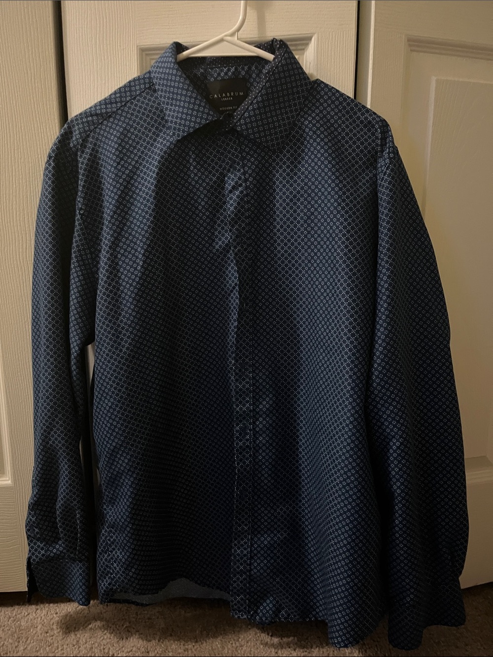 Men's Navy Micro-Pattern Dress Shirt